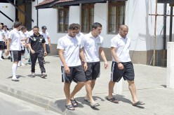 اعتداءات باريس الإرهابية تصنع الحدث في معسكر الخضر