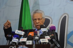الجيش هو المؤسسة الوحيدة القادرة على إلغاء نظام الحكم الحالي