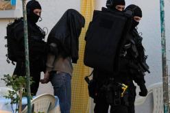 القبض على عدد من الأشخاص في مداهمات عدة في فرنسا