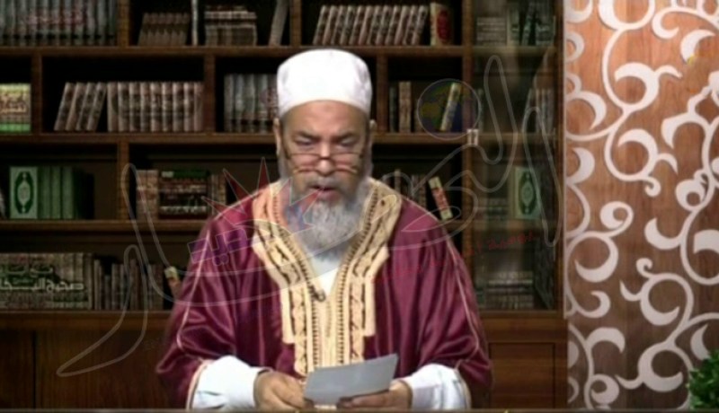 على لسان الشيخ شمس الدين ليس كل الرجال رجال