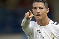 رونالدو يوقع عقده قبل الأخير ويرغب في اللعب 10 سنوات أخرى