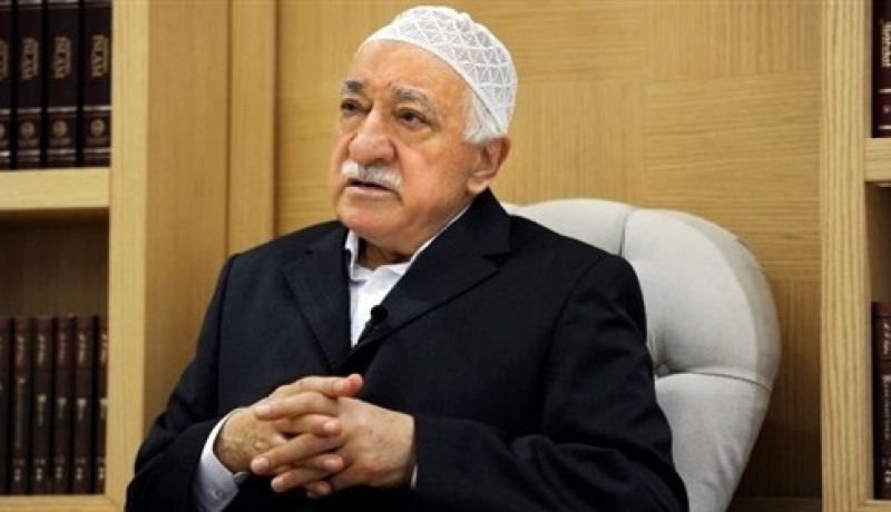 فتح الله كولن.. أردوغان يريد البقاء رئيسا للأبد