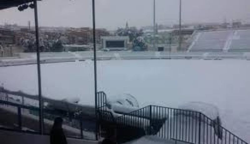 مباراة وفاق سطيف أمام مولودية وهران تؤجل بسبب الثلوج