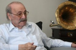 الفنان السوري رفيق سبيعي في ذمة الله