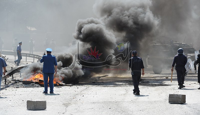 سكان العناب يغلقون مقر بلدية ابن زياد بالأغلال في قسنطينة