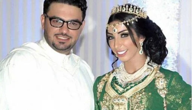 زوج دنيا باطما يسرب صورة لها من داخل بيت الزوجية