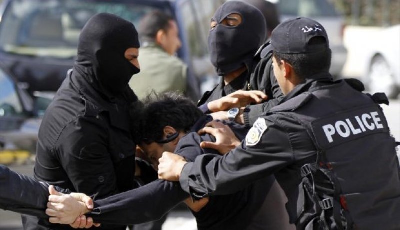 تونس تعتقل عنصرين خططا لهجمات جديدة