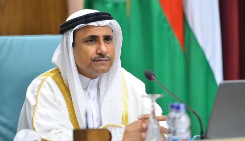 رئيس البرلمان العربي يهنئ الجزائر بعيد الإستقلال