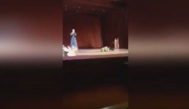 بالفيديو…كان يرقص فرحا ثمّ سقط جثّة هامدة