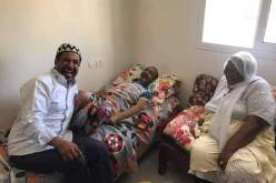 الشاب خالد ووالدته يزوران الفنان هواري عوينات في بيته