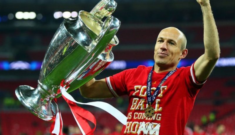 أريين روبين يرحب بفكرة الانضمام إلى مانشستر يونايتد في الميركاتو الشتوي