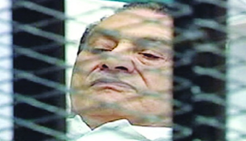 الحكم على مبارك في 2 يونيو