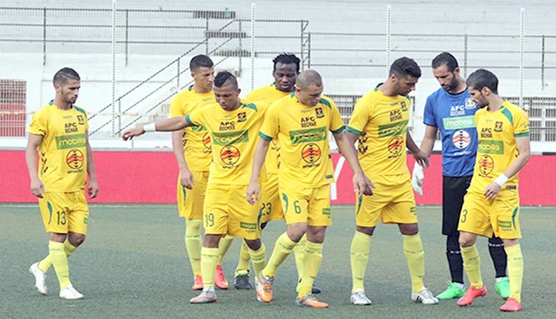 الإدارة تجمـّد المستحقات وتحيل لاعبين على المجلس التأديبي