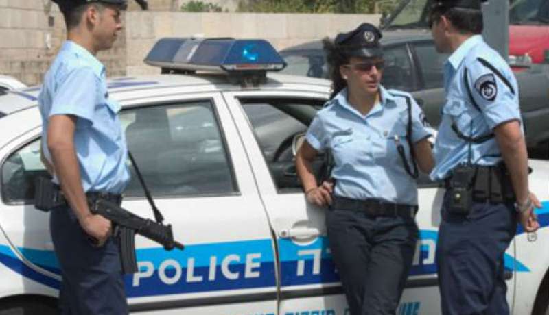 الشرطة الاسرائلية تدهس ثلاثة من عناصرها