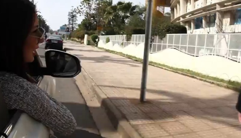 بالفيديو عندما تتحرش المرأة بالرجل