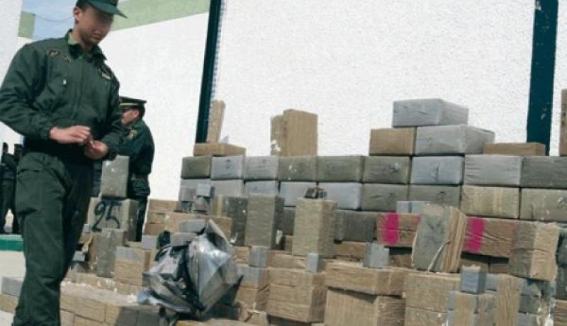 توقيف 6 تجار مخدرات وضبط 6 قناطير من الكيف المعالج و8 مركبات بوهران