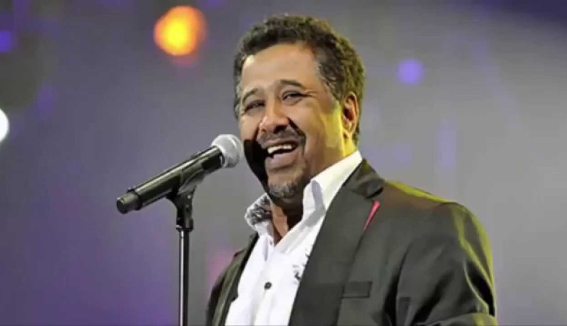 الشّاب خالد يحيي حفلا فنيّا في القرية العالميّة بالإمارات