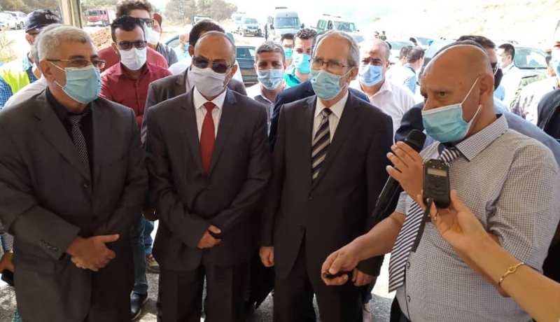 وزير الأشغال العمومية يشيد من تيبازة بالمؤسسات العمومية