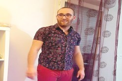 أخاف القطط  استيقظت في حوض الحمام وكلما أصلى الفجر يوم الجمعة أتلقى بطاقة حمراء