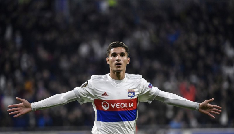 حُسام عوار يفتخر بإرتدائه قميص فرنسا