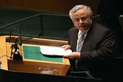 السعودية تعلن عن استضافتها مؤتمرا لتوحيد المعارضة السورية