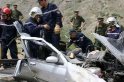 وفاة شخص وأصابة ثلاثة آخرين بجروح في حادث مرور بالنعامة