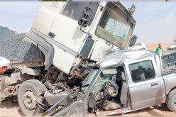 سطيف: وفاة شاب في إصطدام سيارة بشاحنة