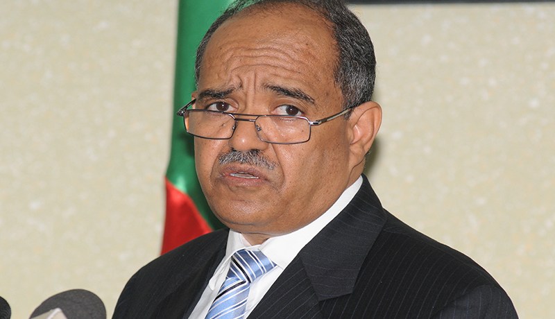 لكصاصي يتهلّى في مدرسة المصرفة