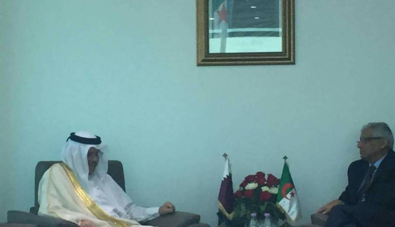وزير التّجارة يؤكد على مواصلة خلق استثمار “قوي” مع قطر