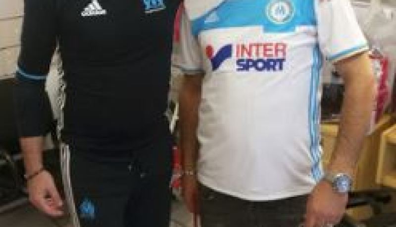 بالصور.. الحارس السابق لشباب باتنة محمد عبد السلام يقف على رجليه من جديد