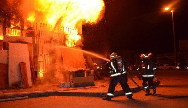 إصابة 3 أشخاص إثر نشوب حريق في طهران