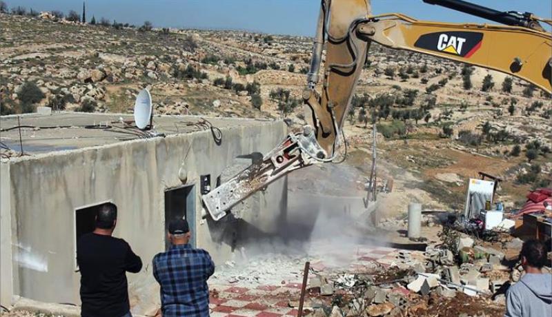الاحتلال الصهيوني يهدم عدد من بيوت الفلسطينين