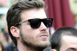 بكاء مهند أثناء سماعه القرآن الكريم