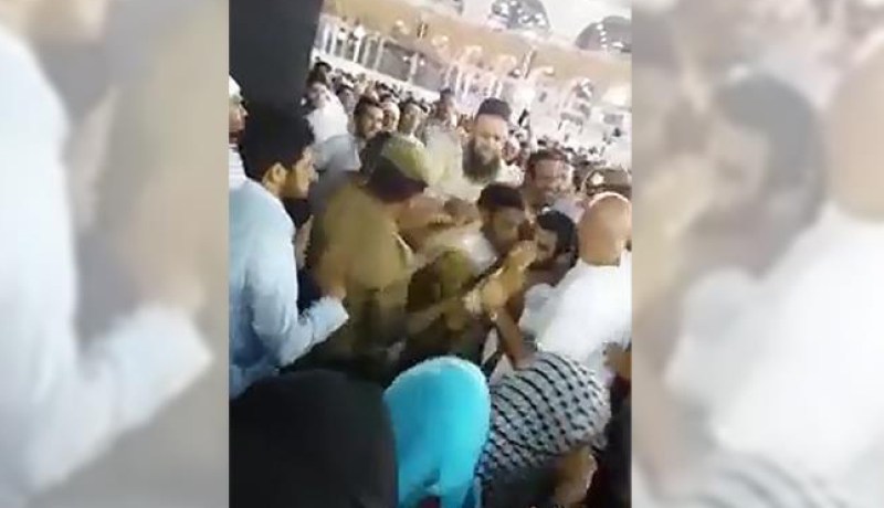 والدة المواطن الذي حاول حرق الكعبة تكشف تفاصيل جديدة عن الحادثة