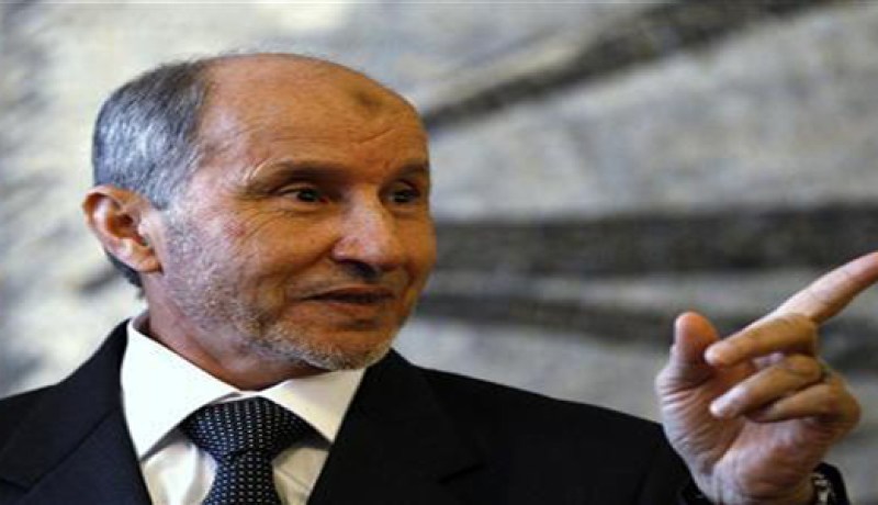 مصطفى عبد الجليل يحذر من انزلاق البلاد  نحو الهاوية