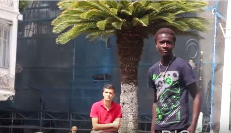 فيديو يكشف حقيقة العنصرية في الجزائر