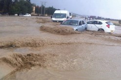 أمطار طوفانية تشلّ الطرّقات وتغمر مقر فرقة للدرك في سيدي بلعباس