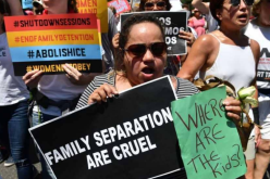تقرير أمريكي يكشف عن سياسة وحشية لتفريق الأبناء عن عائلاتهم