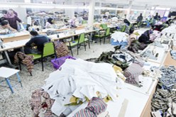 المجمع صناعة الألبسة يعيد تهيئة وحداته الانتاجية