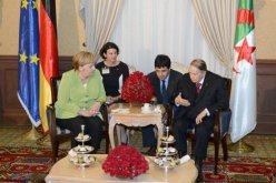 الرئيس بوتفليقة يستقبل المستشارة الألمانية  أنجيلا ميركل