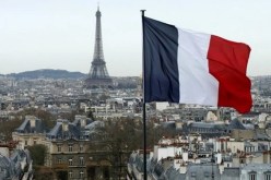 أنهى دراسته وطلب عملا فقوبل بالرفض.. طالب جزائري مهدد بالترحيل من فرنسا