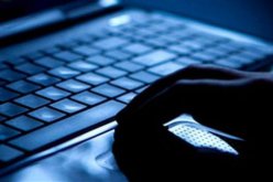 قسنطينة.. توقيف شابة محل بحث تحترف النصب عبر “الفايسبوك”
