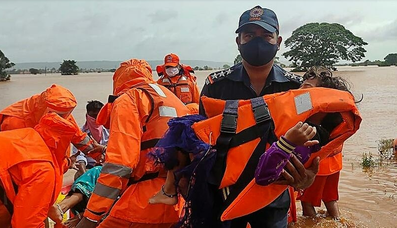 إرتفاع حصيلة ضحايا الأمطار الموسمية في الهند إلى 115 شخصا