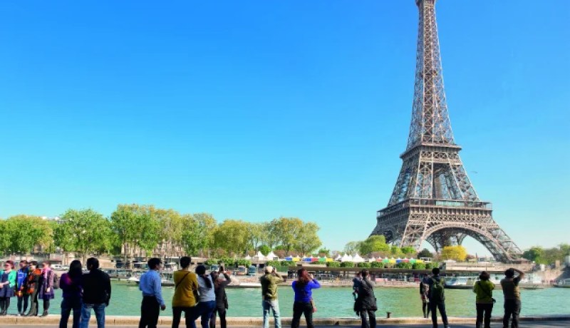 جزائري أراد العودة إلى أرض الوطن فارتكب جريمة في فرنسا