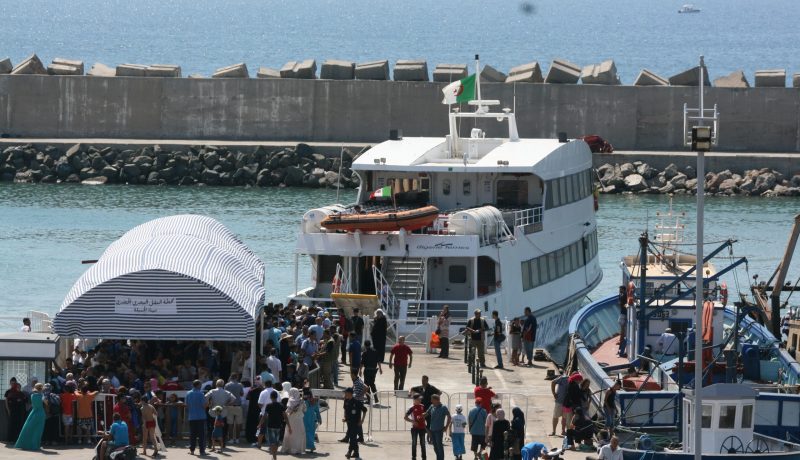 فتح الخط البحري بين تمنفوست والمسمكة بالجزائر العاصمة قريبا