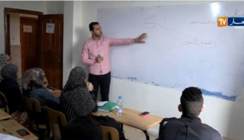 بالفيديو المدارس التدعيمية تتفوق على المؤسّسات التربوية والأستاذ في قفص الإتهام