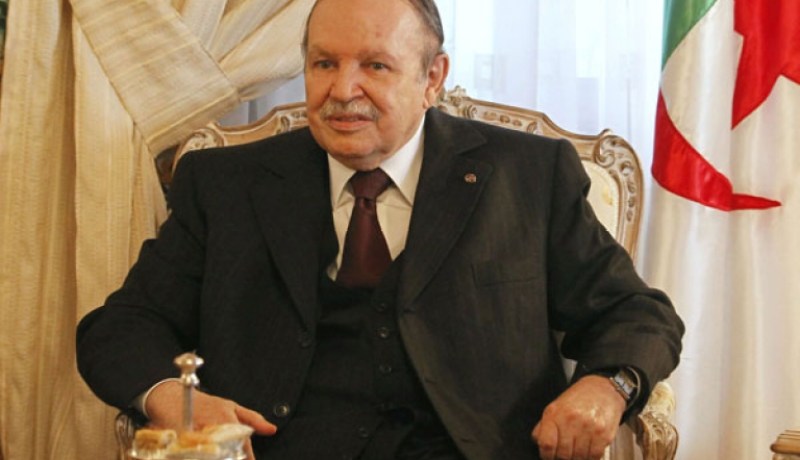 بوتفليقة يهنئ الطفل محمد عبد الله فرح جلود