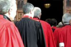 15 قاض جزائري يتلقون تكوينا بالمملكة المتحدة