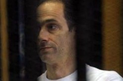 صرف جمال مبارك وإعادته إلى محبسه بعد ثبوت امتلاكه فيلتين بلندن