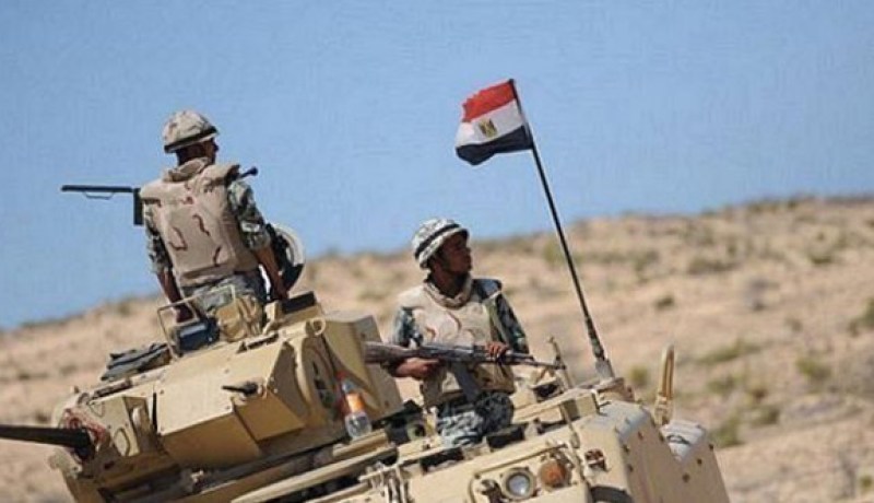 مقتل جندي وإصابة اثنين آخرين في تفجير عبوة ناسفة بسيناء